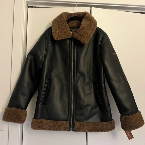 Koolaburra by Ugg Black Leather and Shearling Motorcycle Jacket Medium - Picture 2 of 4